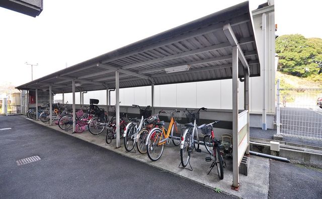 駐輪場 南小校区です。この大容量駐輪場はすごく助かりますね~!