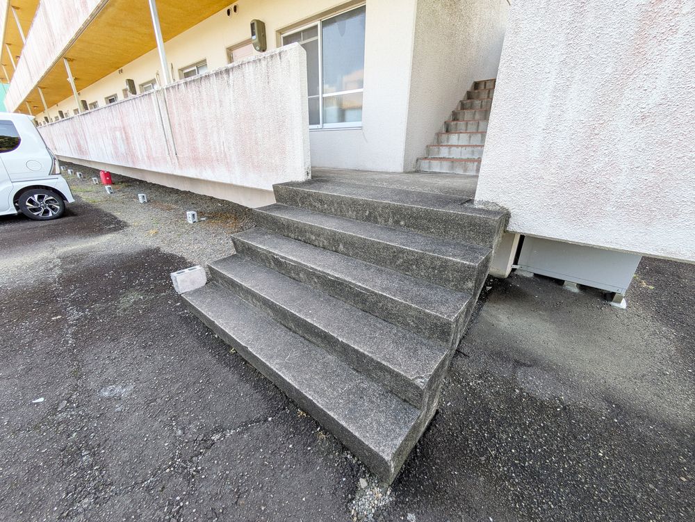 共用階段