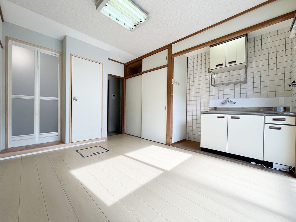 洋室 日当たり良好◎コンパクトだけど、使い勝手抜群!!
