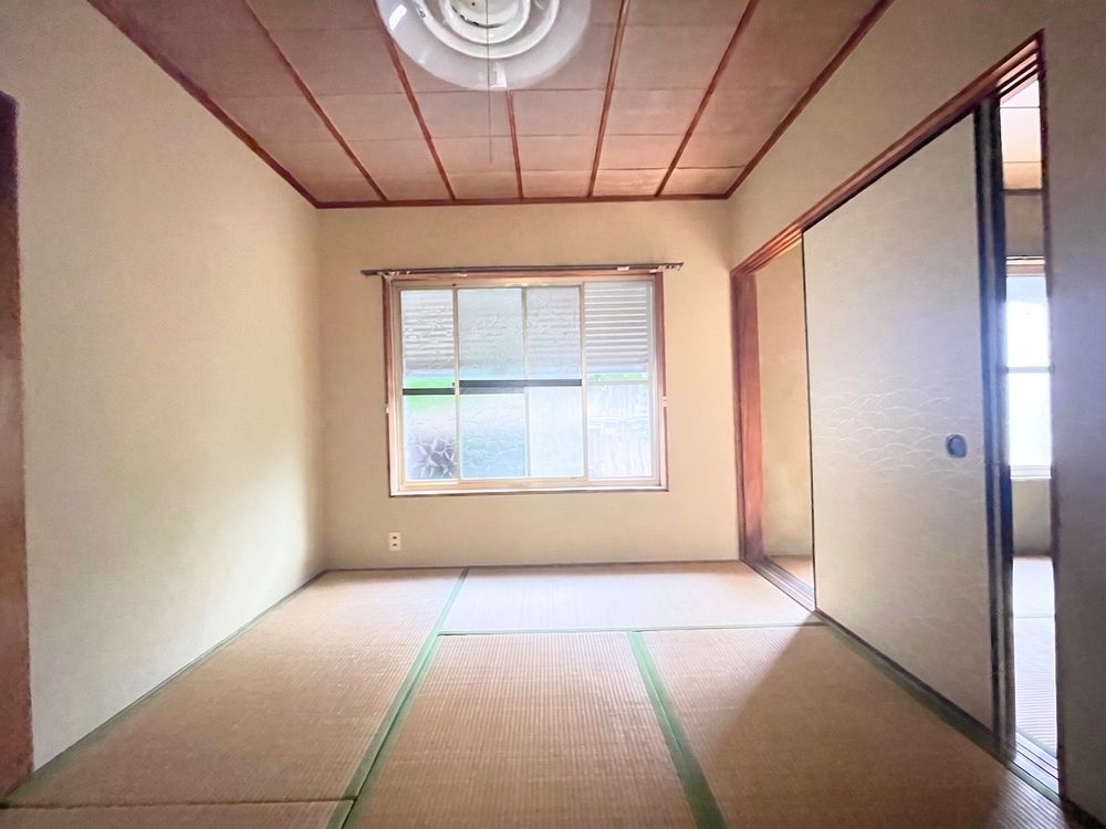 南東和室6畳